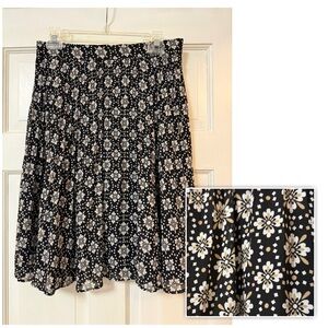 NWT Ann Taylor Black and White Floral A-Line Skirt Cottagecore Country Granola